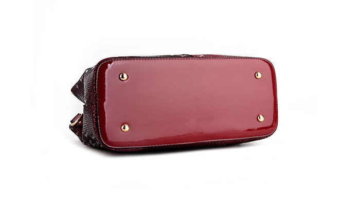 Bolsa Feminina de Couro Charme Urbano