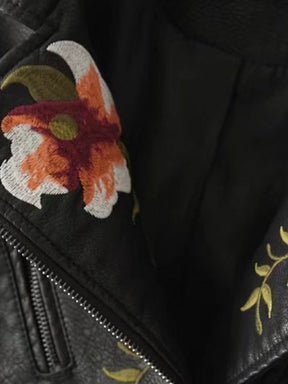 Jaqueta de Couro Feminina Aura Clássica